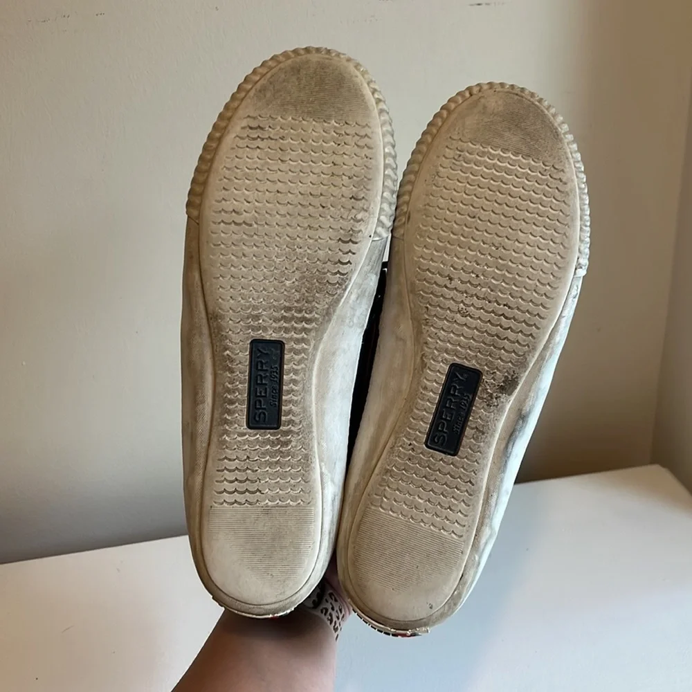Sperry Women’s America’s Cup Navy Slip On Boat Shoes Size 8